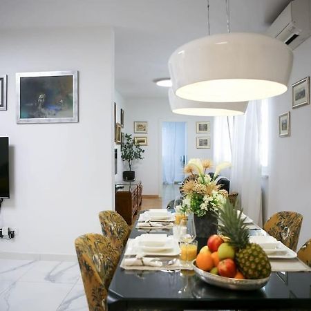 New & Luxury Apartment Tony 斯普利特 外观 照片