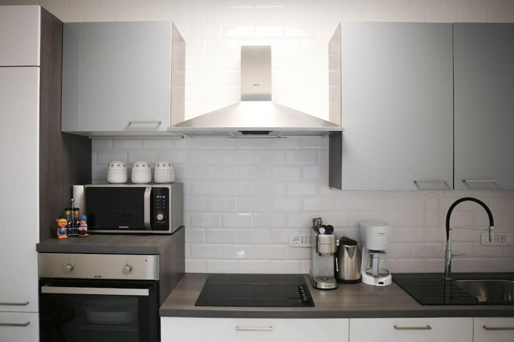 New & Luxury Apartment Tony 斯普利特 外观 照片